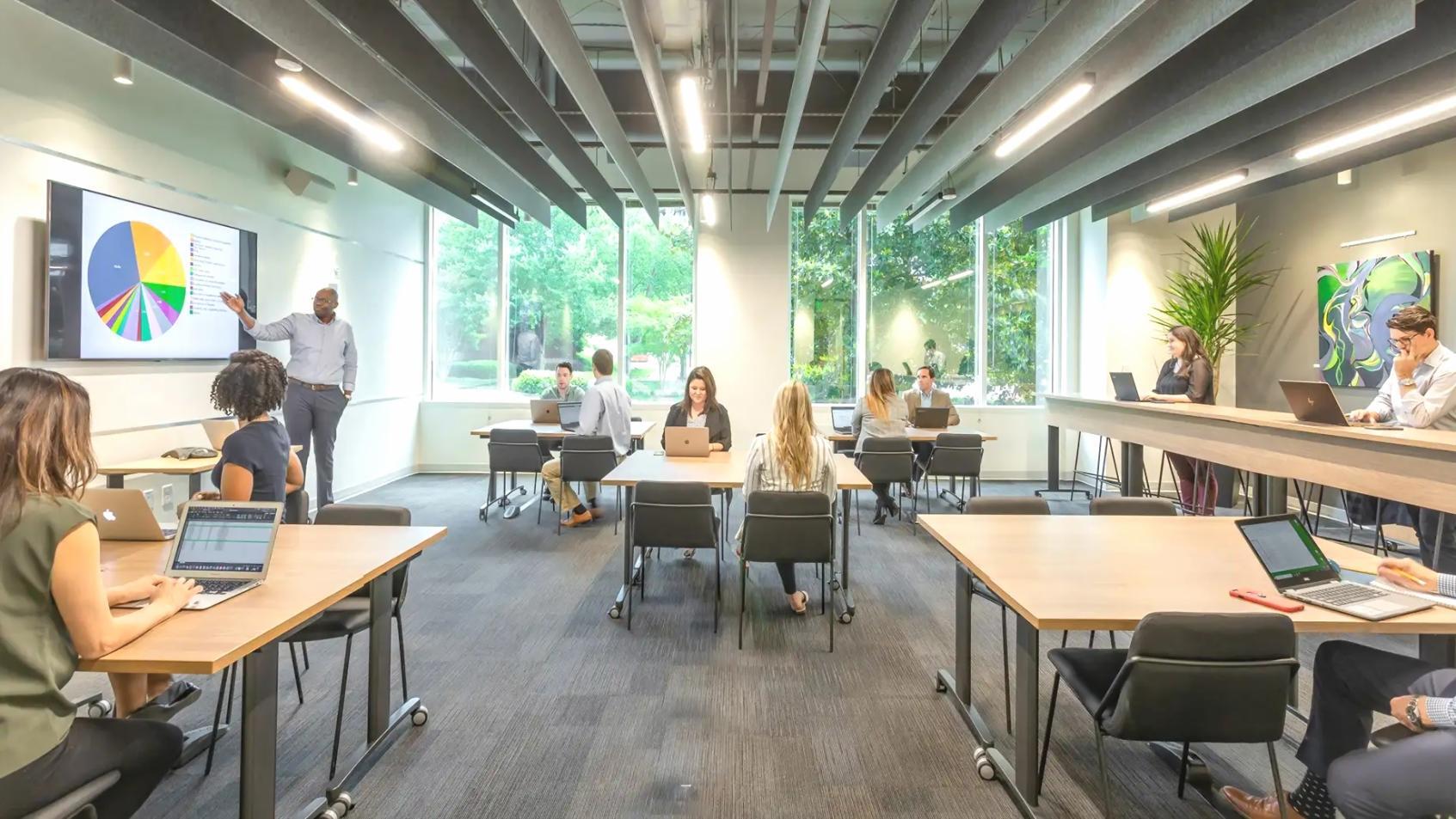 Professional workspace environment for technical SEO seminars